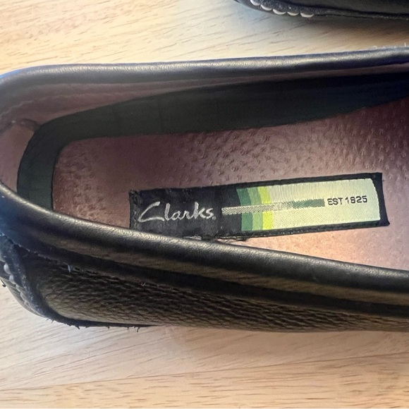 Men’s Clarks loafers - Picture 5 of 7